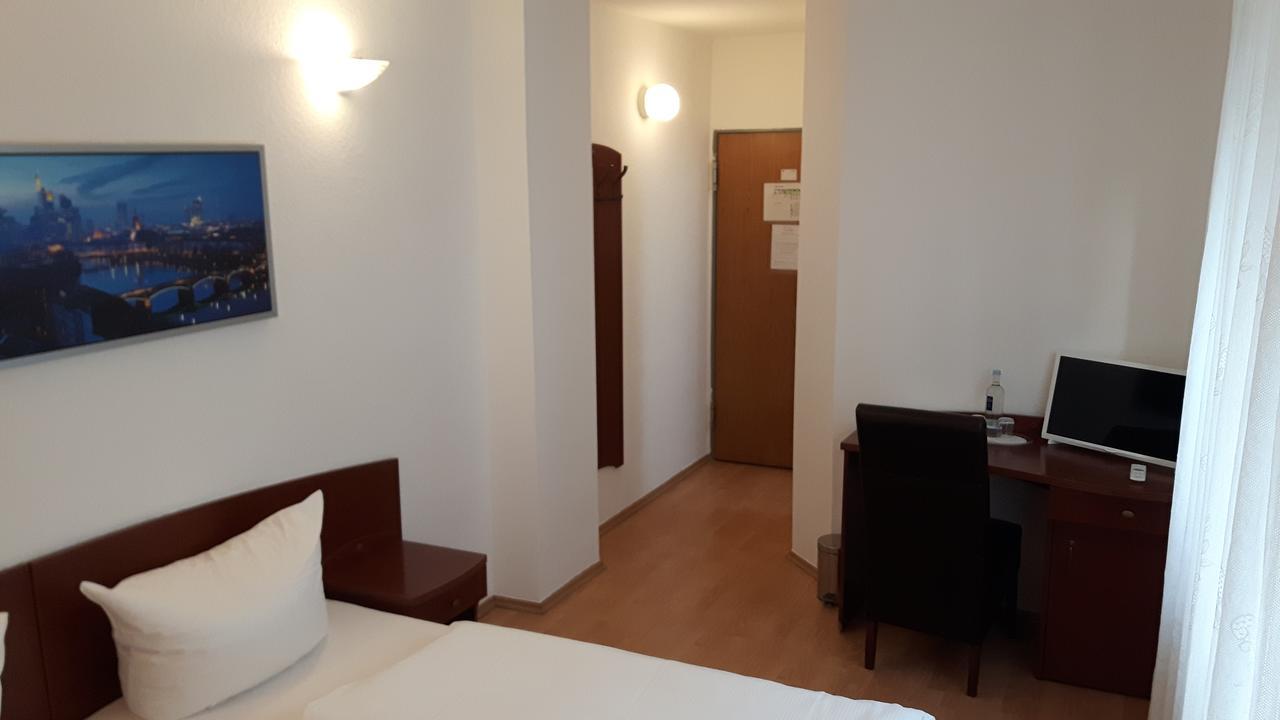 Hotel Aurelia Frankfurt am Main Buitenkant foto