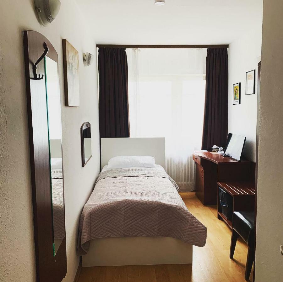 Hotel Aurelia Frankfurt am Main Buitenkant foto